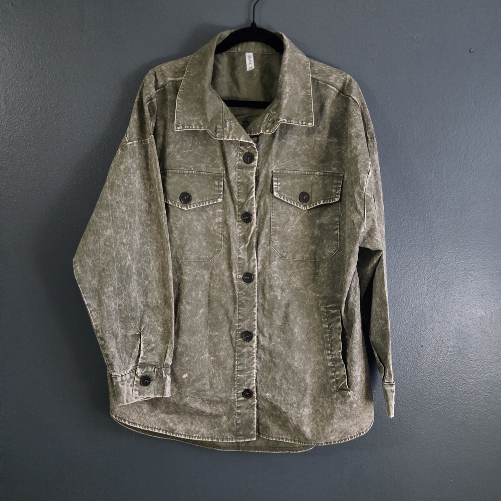 Zenana Olive Green Button-Up Acid Wash Shirt Jacket Women's 1X - Picture 7 of 7
